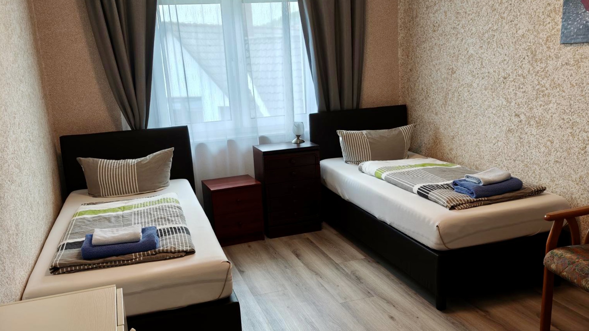 Apartment 5 - Zimmer 4