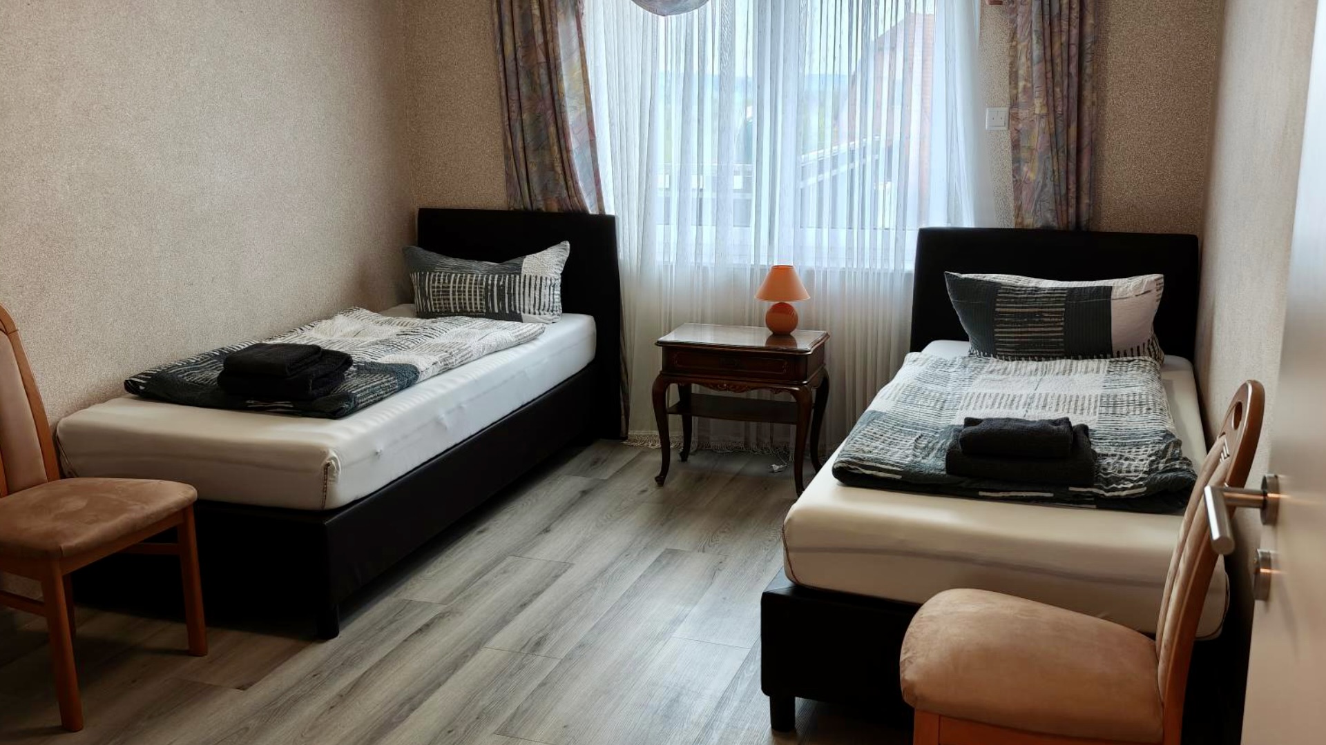 Apartment 6 - Zimmer 4