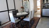 apartment_mit_seeblick_esszimmer