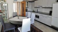 apartment_mit_seeblick_kche_esszimmer