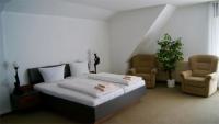 apartment_mit_seeblick_schlafzimmer_2_betten