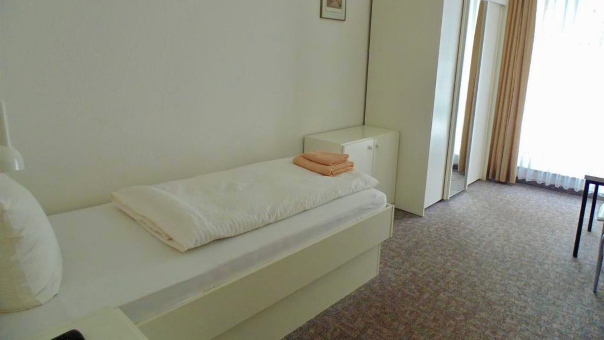 Zi. 108 Einzelzimmer mit Balkon