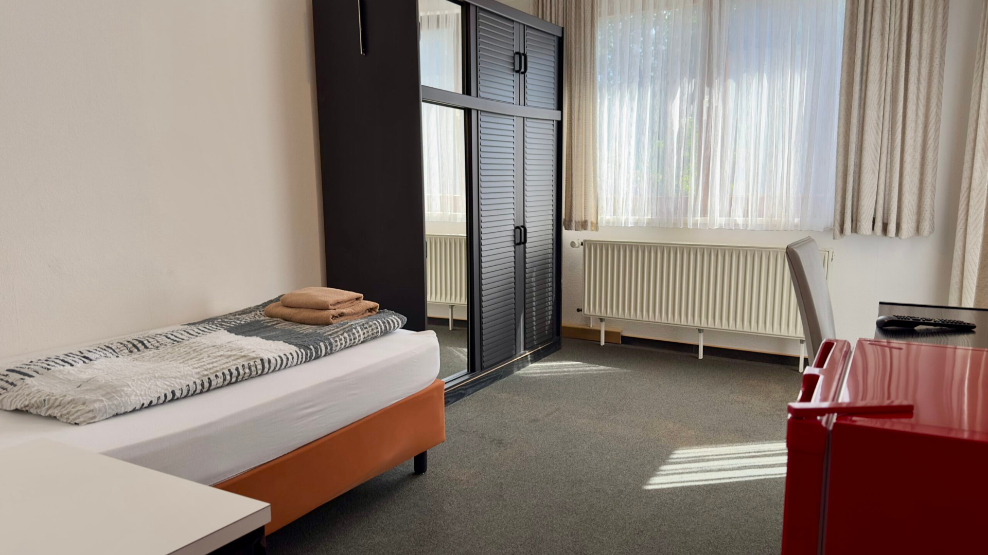 Zi. 06 Einzelzimmer mit Terrasse
